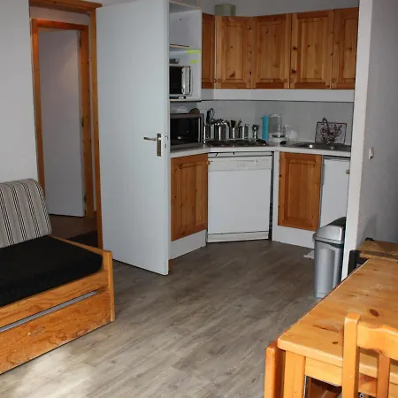 Apartment Cosy, Au Pied Des Pistes, Coeur De Station, Proche Commerces Et Ecole De - Fr-1-181-2498 La Plagne-Tarentaise